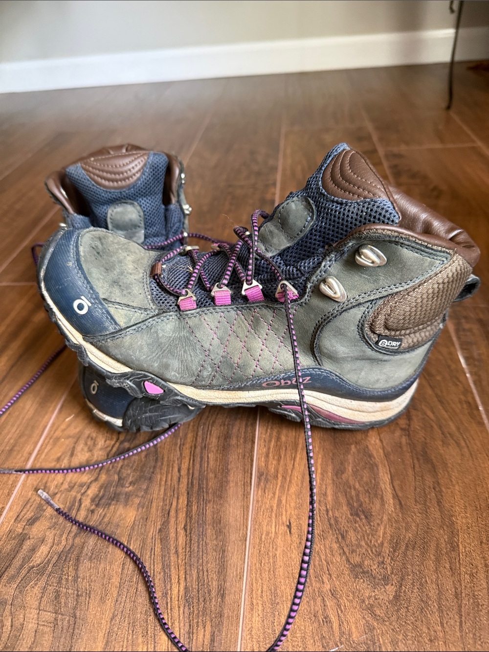 Oboz Green Brown Hiking Boots